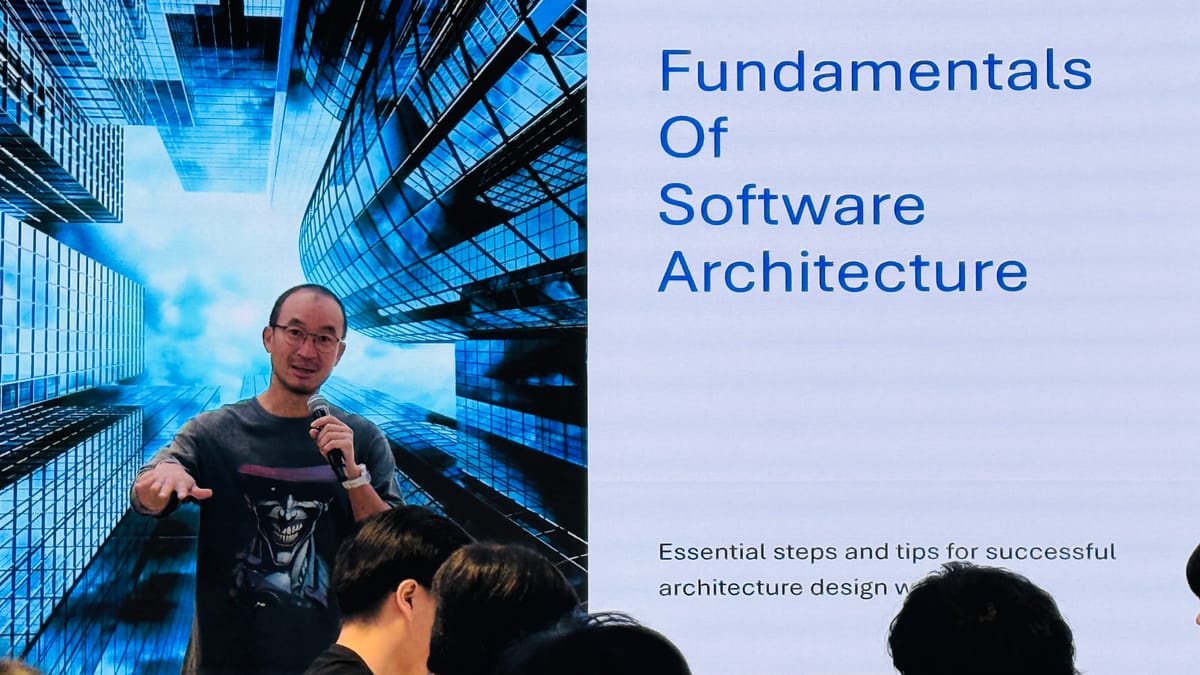 Fundamental of Software Architecture: Architecture คือศิลปะของการตัดสินใจที่ทำให้ระบบอยู่ต่อได้